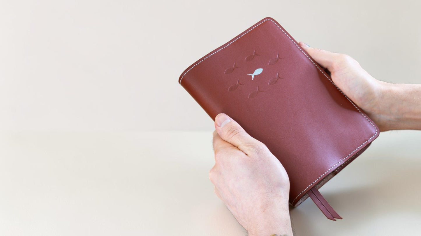 Couverture de bible en cuir - Poissons