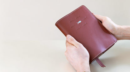 Couverture de bible en cuir - Poissons