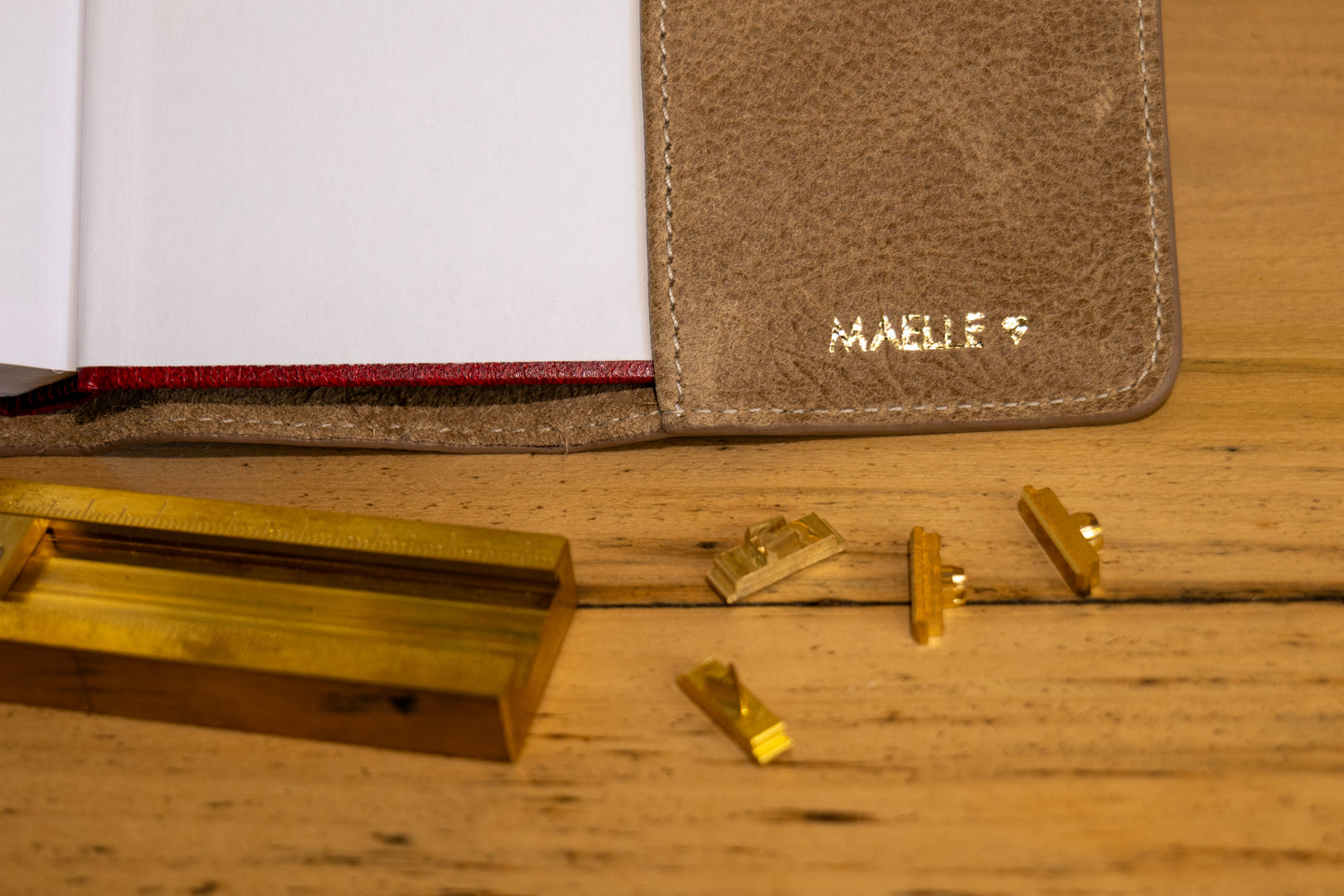 Couverture de Bible en cuir - Compagnon