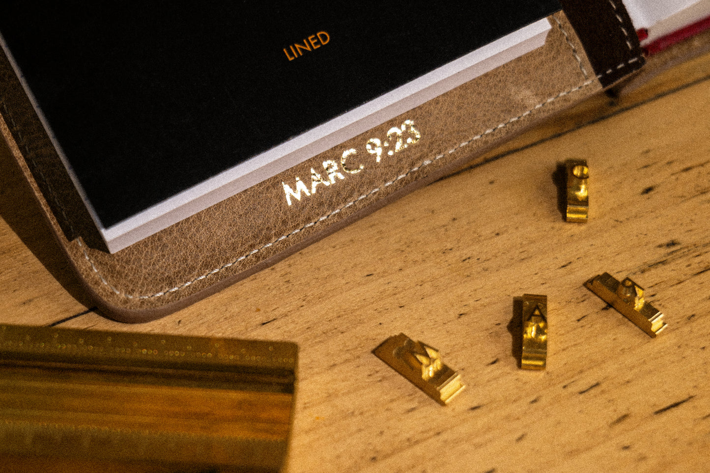 Couverture de Bible en cuir - Compagnon