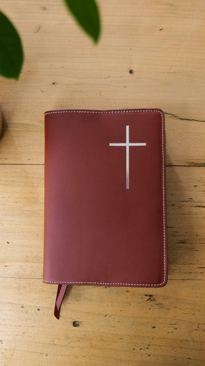 Couverture de bible en cuir - Croix