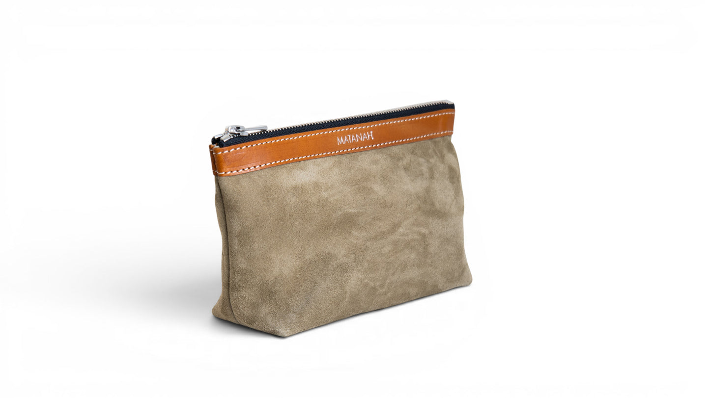 Trousse Atelier en cuir daim Vert sauge